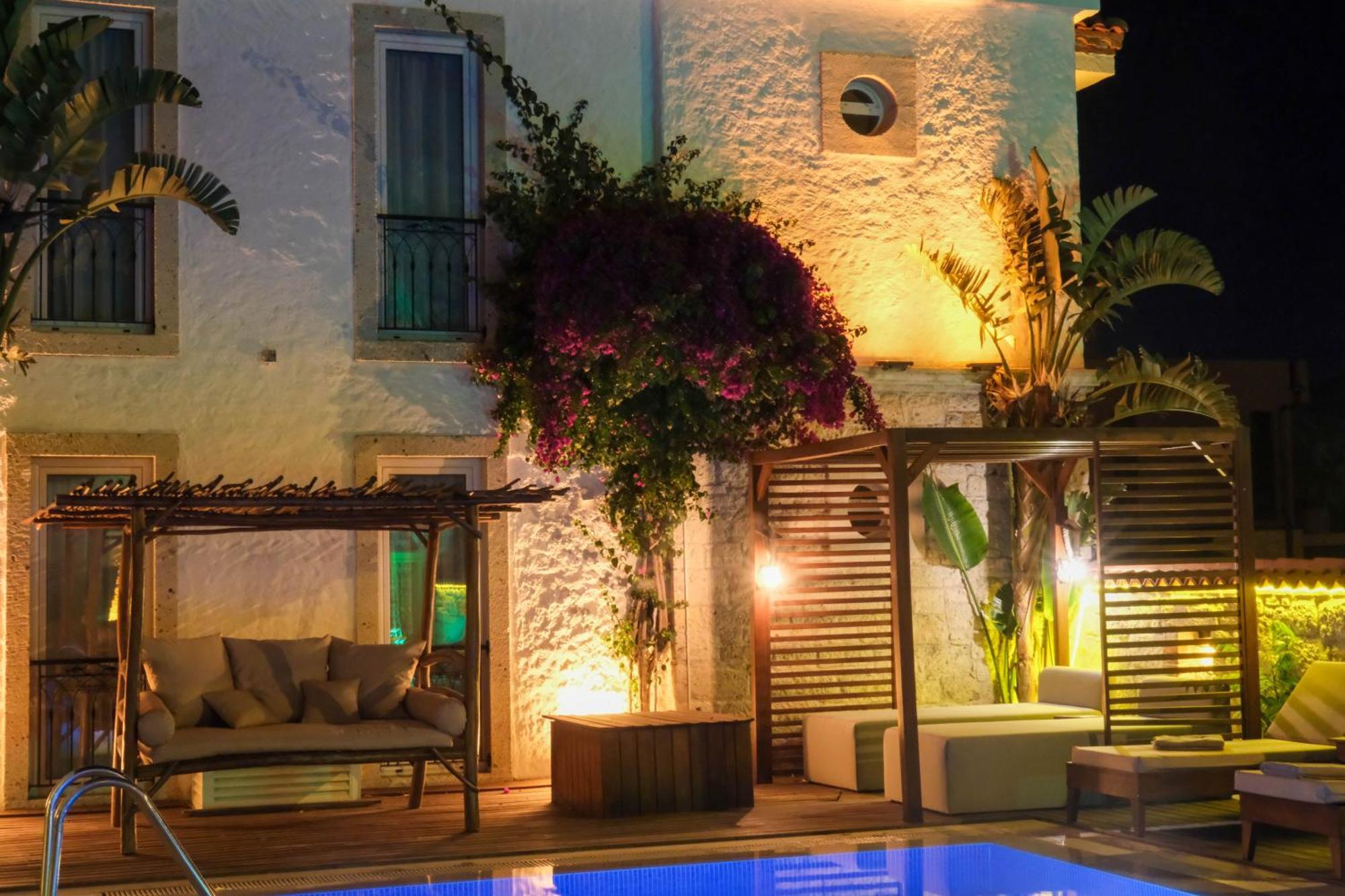 Alacati Limonaia Hotel ภายนอก รูปภาพ
