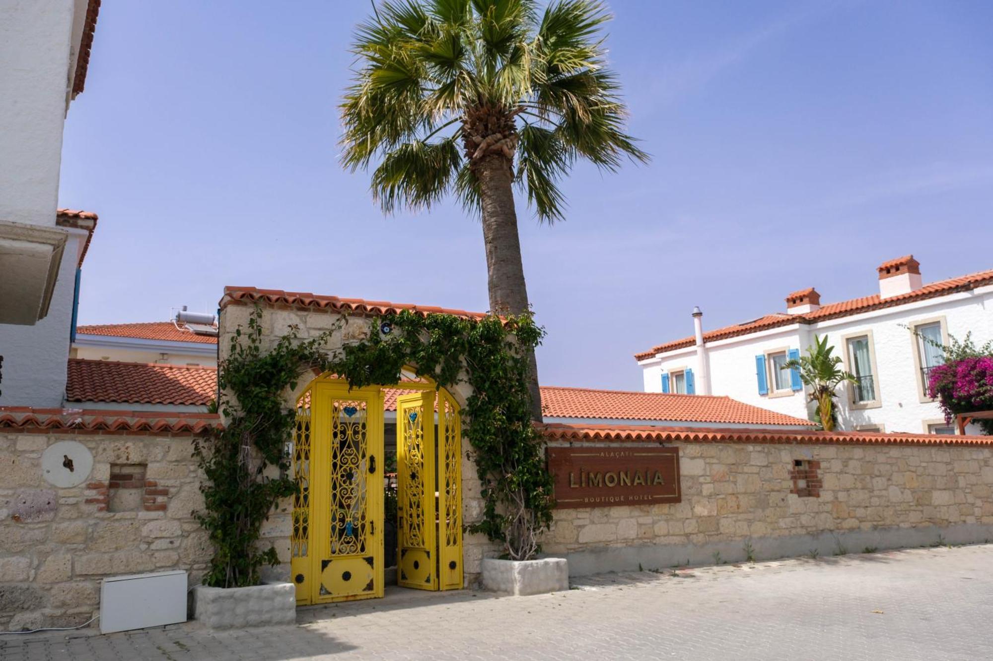 Alacati Limonaia Hotel ภายนอก รูปภาพ