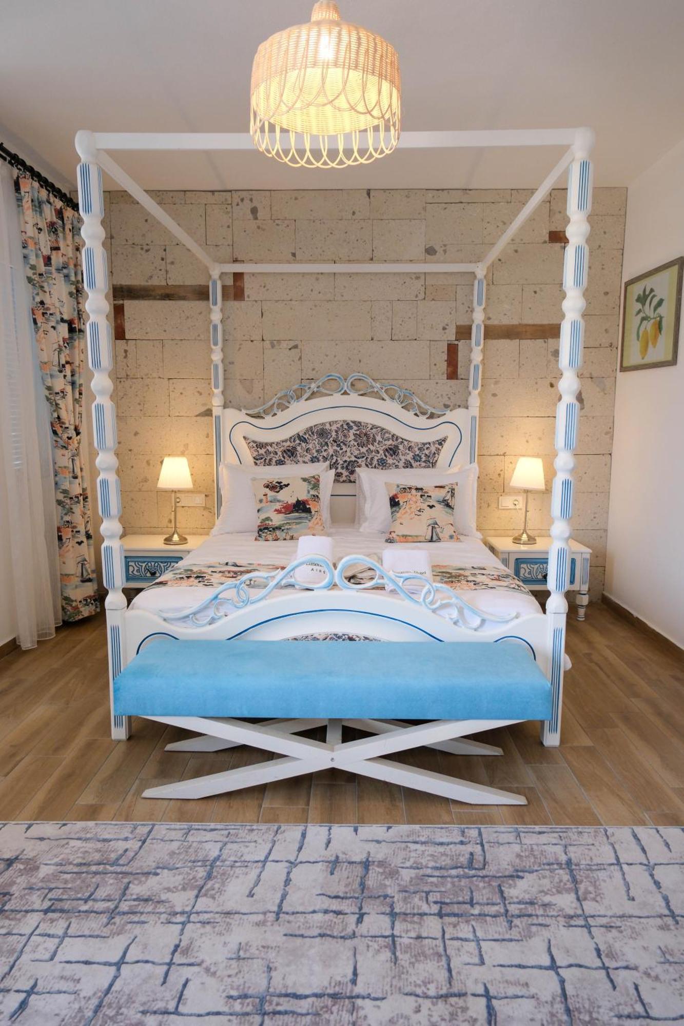 Alacati Limonaia Hotel ภายนอก รูปภาพ