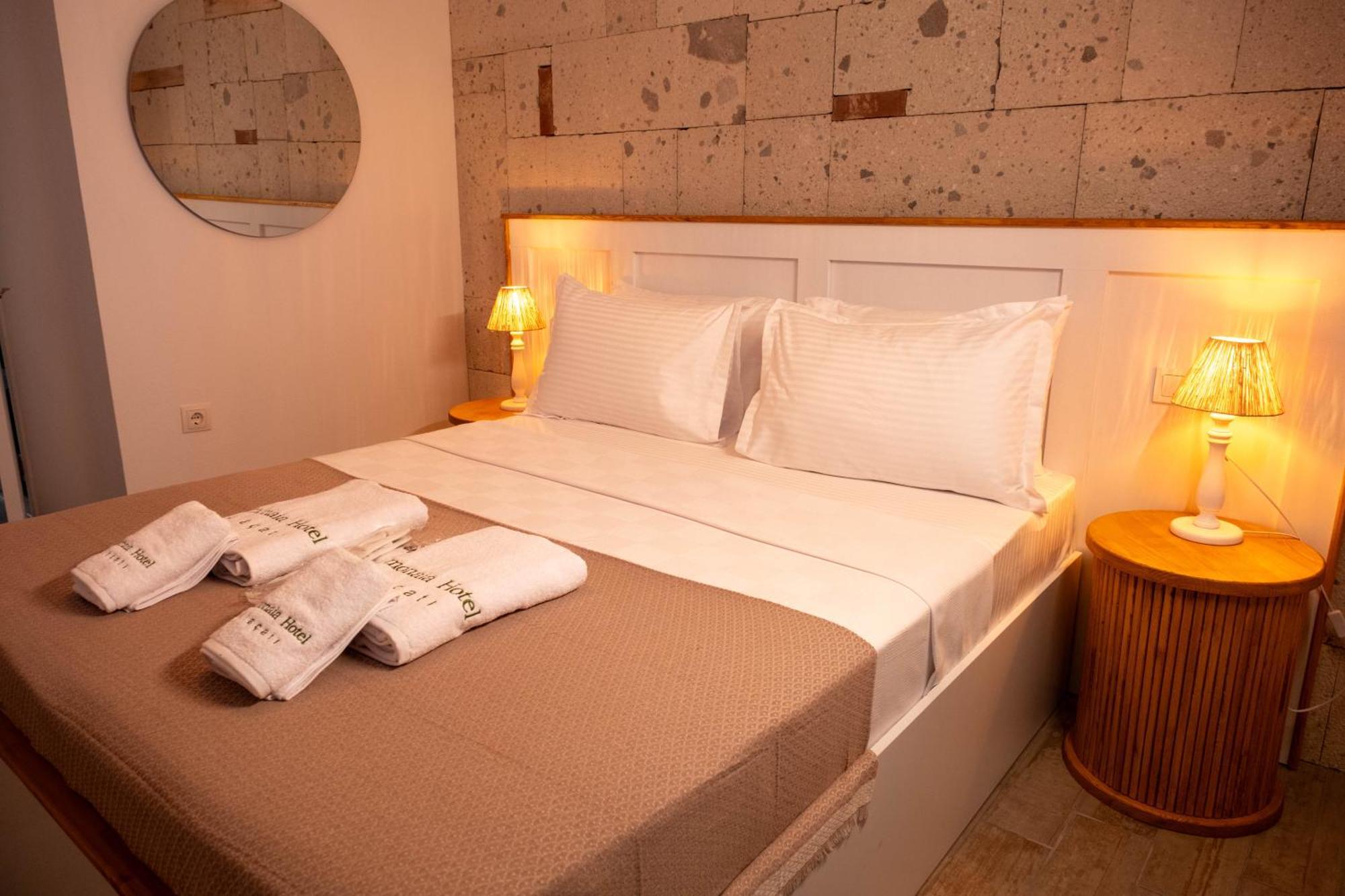 Alacati Limonaia Hotel ภายนอก รูปภาพ