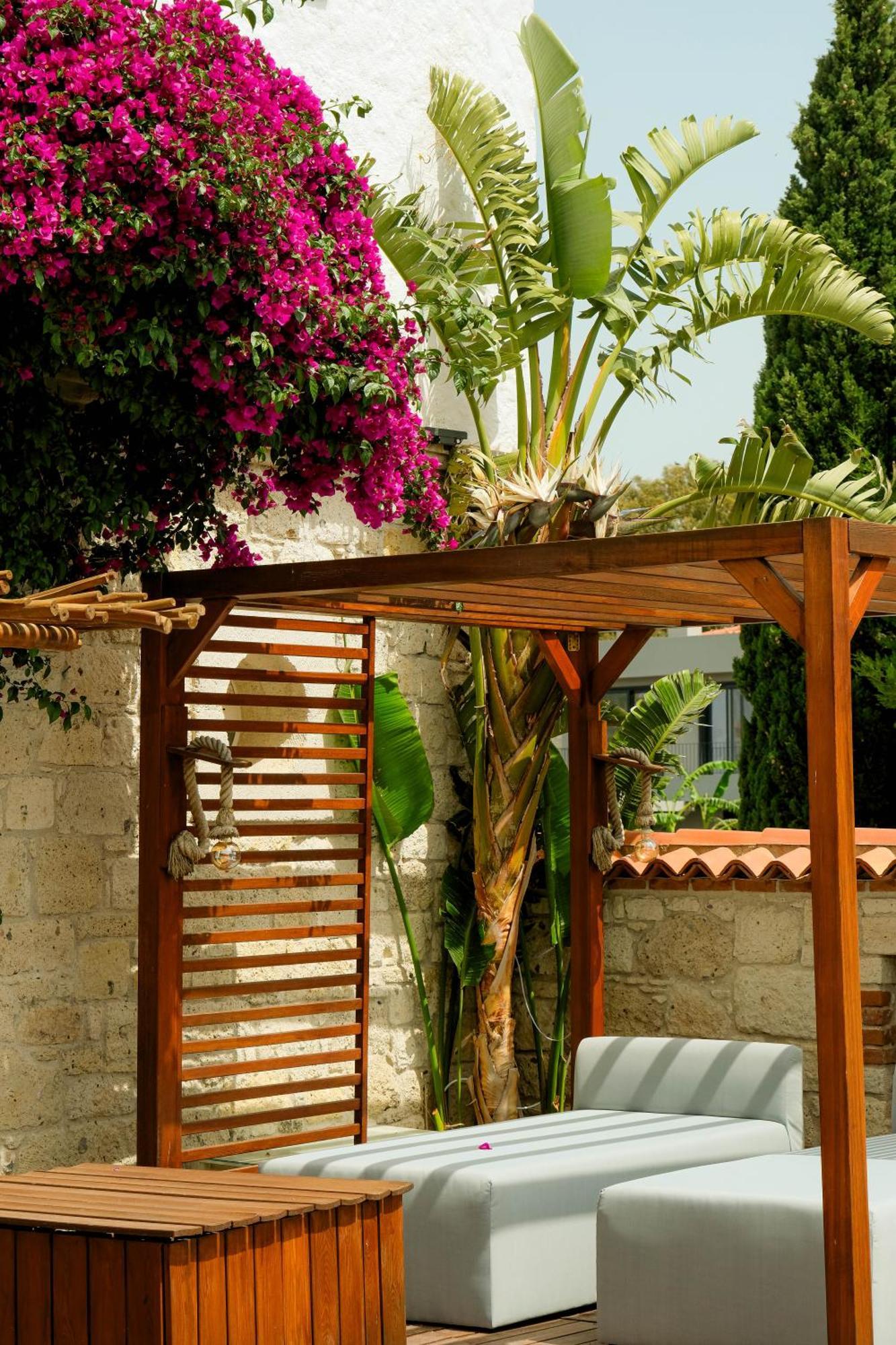Alacati Limonaia Hotel ภายนอก รูปภาพ